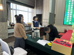 环节中呈现熟练的操做身手